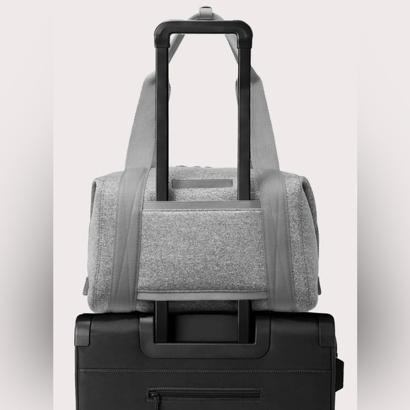 Dagne Dover Landon Neoprene Carryall Bag - Picture 5 of 5